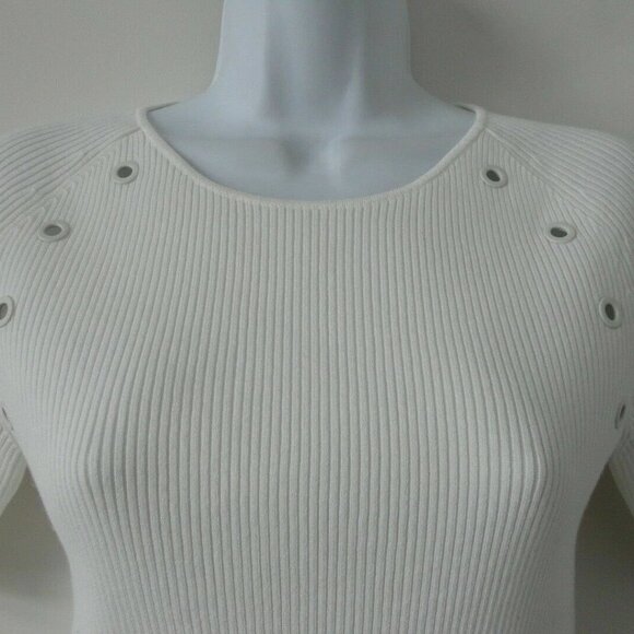 New AKRIS White Round Neck Short Sleeve Cotton Knit Top Rib Eyelet Detail 8, 10 - Picture 3 of 7